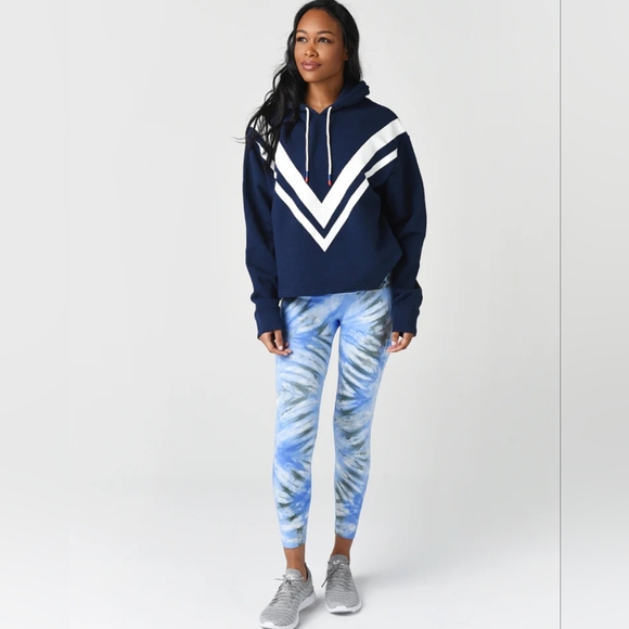 Tory Sport French Terry Chevron Hoodie. Size L - Picture 2 of 5